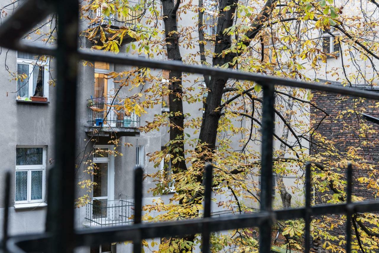 R&R Apart Cracow クラクフ エクステリア 写真