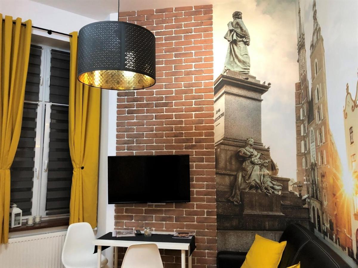 R&R Apart Cracow クラクフ エクステリア 写真