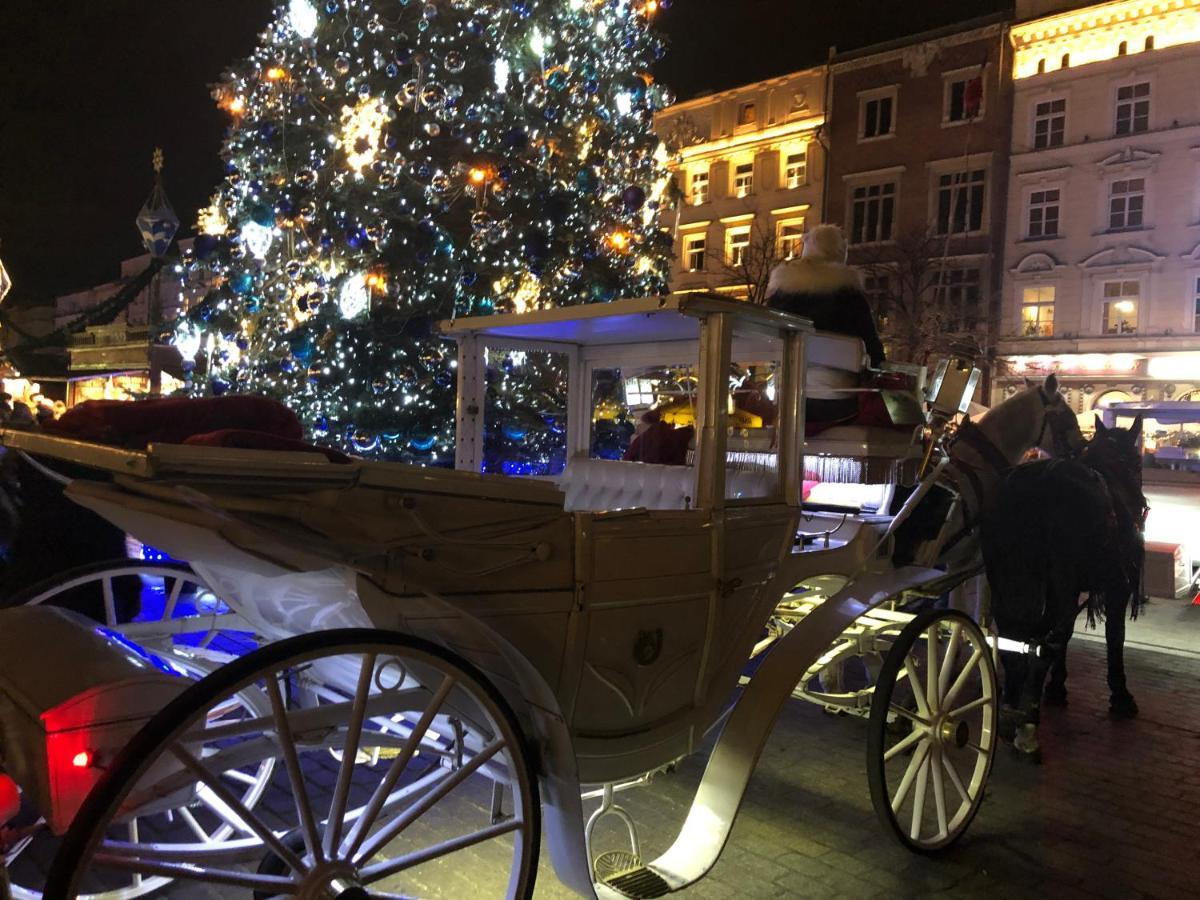 R&R Apart Cracow クラクフ エクステリア 写真